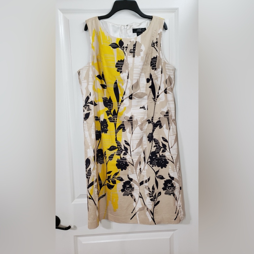 Midnight Velvet Floral Sleeveless Dress Size 14